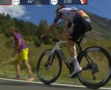 Juan Ayuso alla Vuelta España © Screenshot Eurosport.