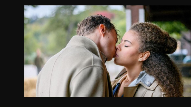 Ana e Philipp in una scena di &copy; Tempesta d'amore.