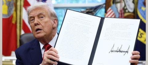 TikTok, Trump firma l’ordine esecutivo: vendita da 14 miliardi, Oracle tra gli investitori