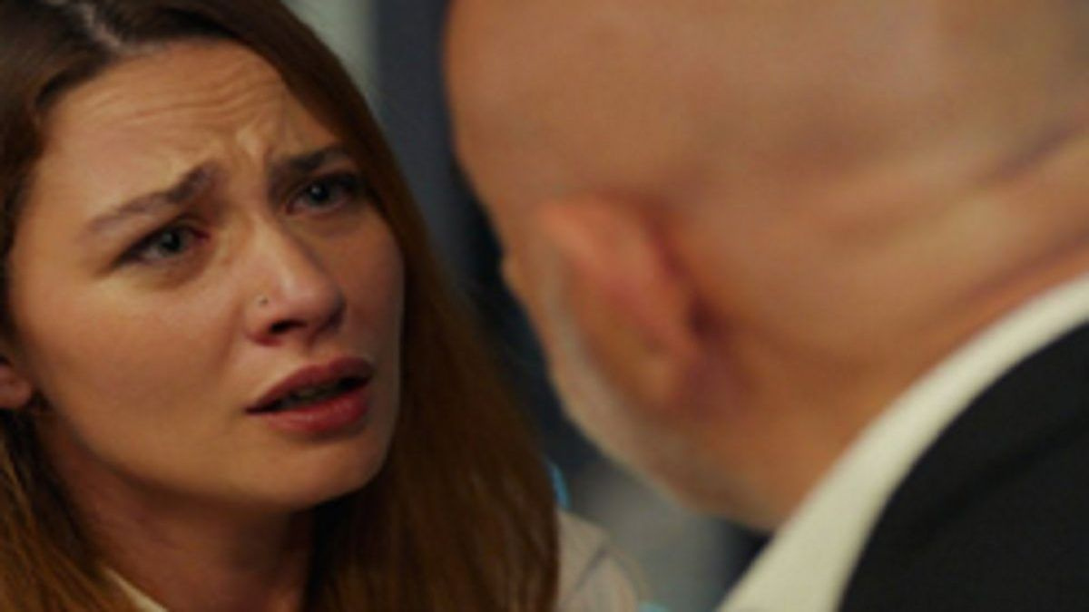 Tradimento, trama 3 ottobre: Sezai rinnega Ipek, Ümit sconvolto da ...