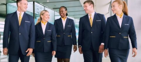 Ryanair ricerca assistenti di volo: selezioni in varie città, non è richiesta esperienza