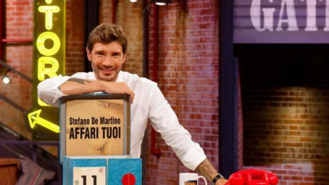 Stefano De Martino – Foto © Affari Tuoi/Rai.