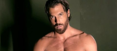 Can Yaman, per l'allenatore Novelli non assumerebbe droghe: 'Non avrebbe retto il ritmo'