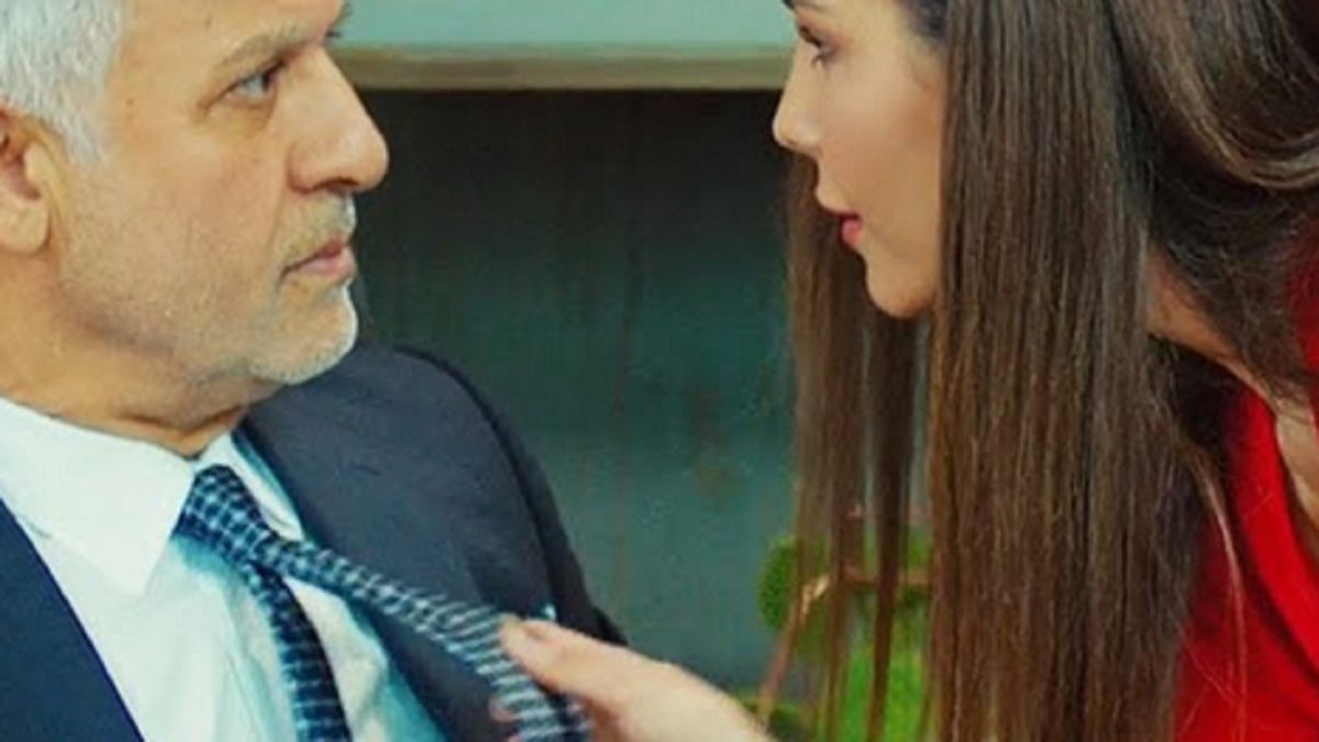 Forbidden Fruit, trame al 24 gennaio: Halit viene corteggiato da Sevda