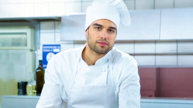 Nunzio Cammarota (Vladimir Randazzo) &copy; Un Posto al Sole Rai