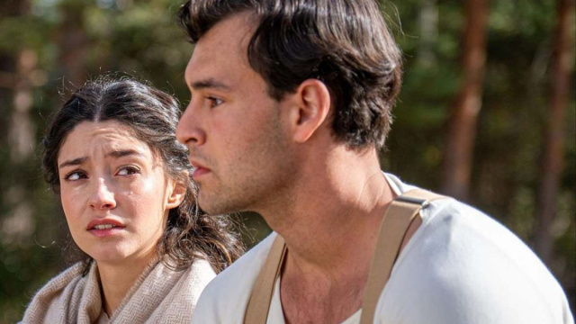 Curro e &Aacute;ngela in una scena della soap &copy; La Promessa