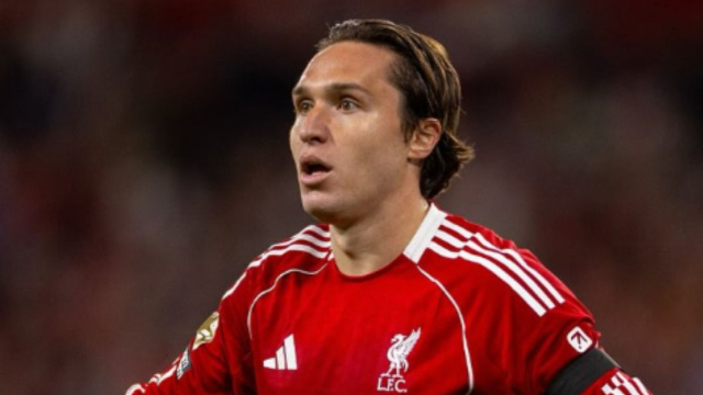 Federico Chiesa con la maglia del Liverpool @profilo Instagram fedexchiesa