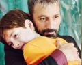 Io sono Farah, spoiler Turchia: Kerim abbraccia con affetto suo padre Benham