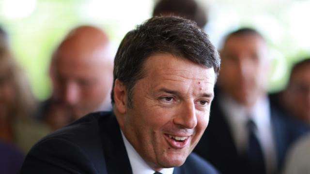 Volete sapere quanti soldi ha in banca Renzi? Ve lo dice lui