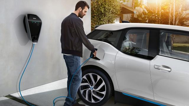 Auto elettrica: ma quanto mi costi?