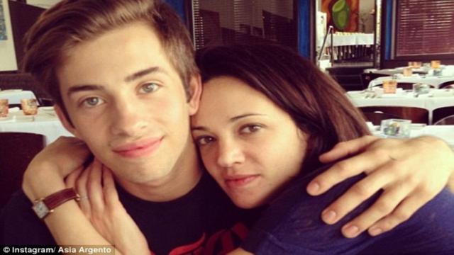  Leaked image shows Asia Argento in bed with underage co-star Jimmy Bennett