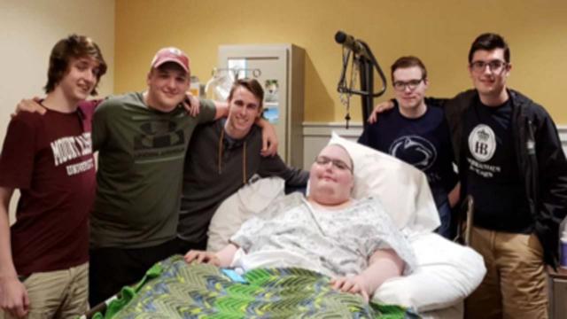Gamers meet in real life after one of them becomes terminally ill
