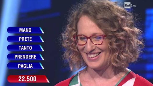 L'Eredità, la campionessa Jennifer Cambianica vince 22500 euro alla ghigliottina