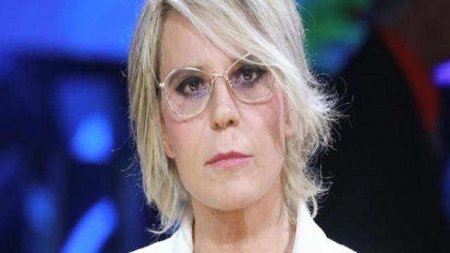 Maria De Filippi: 'mio fratello mi ha sparato in fronte un piombino'