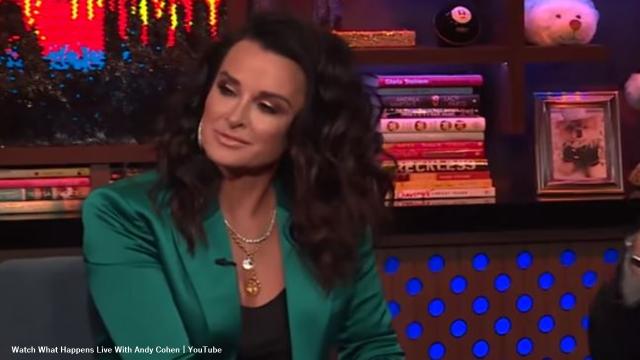 'RHOBH': Kyle Richards and Brandi Glanville get chummy again