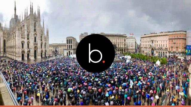 Salvini, bagno di folla in piazza Duomo: 'Chi ci definisce fascisti ha paura del futuro'