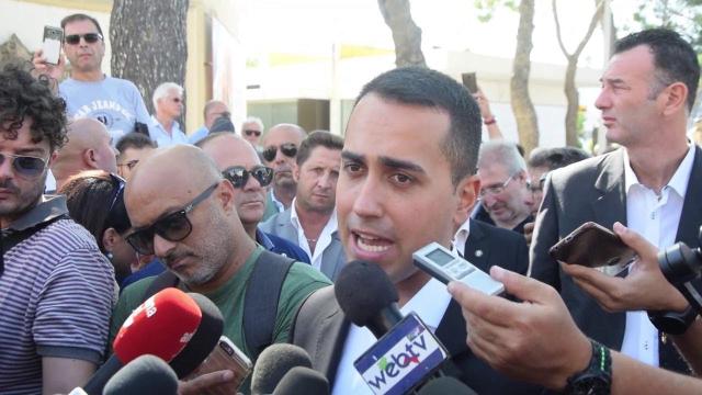 Di Maio rivolto alla Lega: 'Se vogliono sfiduciare Conte lo dicano agli italiani'