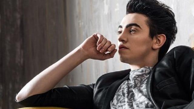 Michele Bravi a quattro mesi dall'incidente rompe il silenzio con un post su instagram