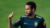 Intimada, mulher que acusou Neymar de estupro falta sem dar satisfação