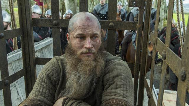 Diretor fala sobre cena da morte de Ragnar em 'Vikings'