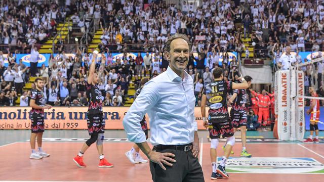 Volley, mercato Perugia: primo nodo da sciogliere è relativo all'allenatore