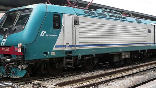 Raggio Calabria, tragedia ferroviaria: uomo muore sui binari, si ipotizza il suicidio