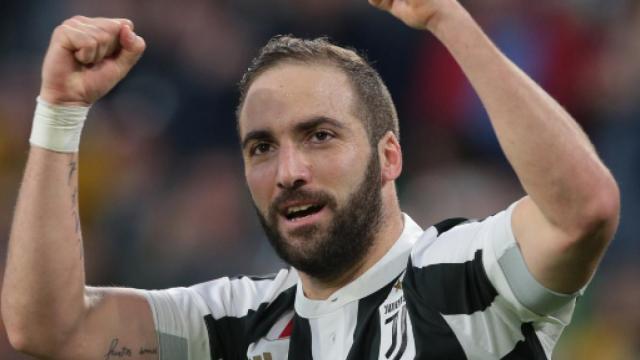 Gonzalo Higuain ha intenzione di restare alla Juventus a tutti i costi 