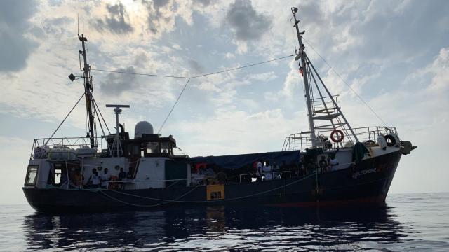 La nave Eleonore è stata sequestrata dalla Guardia di Finanza