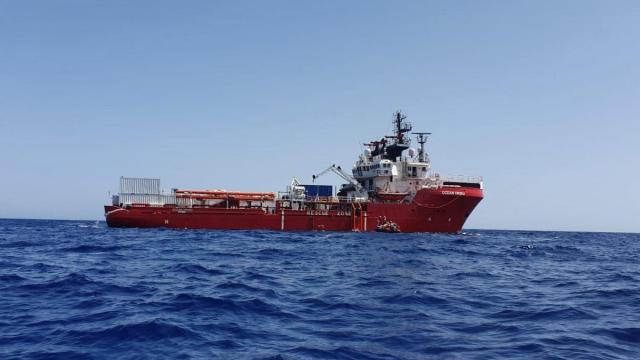 Migranti: la Ocean Viking verso Lampedusa