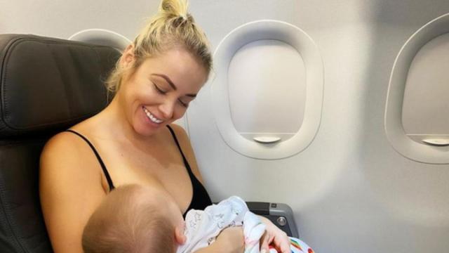 '90 Day Fiance:' Paola Mayfield breastfeeds her baby boy on a plane