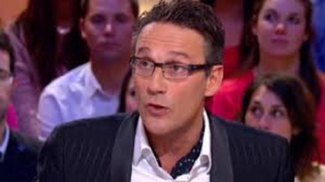 Julien Courbet s'est confié sur la mort de son père 