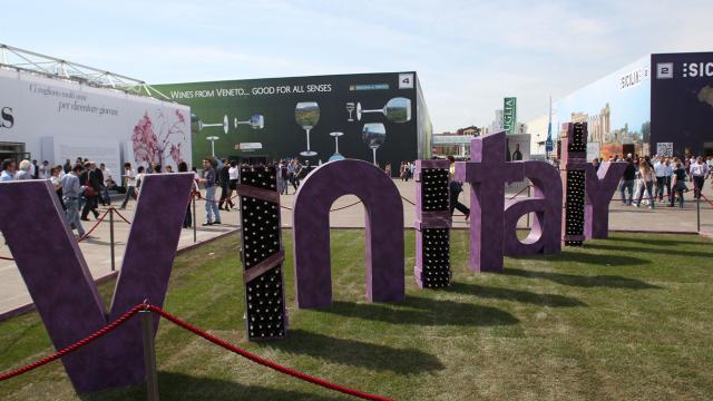 Verona, dal 19 al 22 aprile si svolgerà la 54esima edizione del Vinitaly