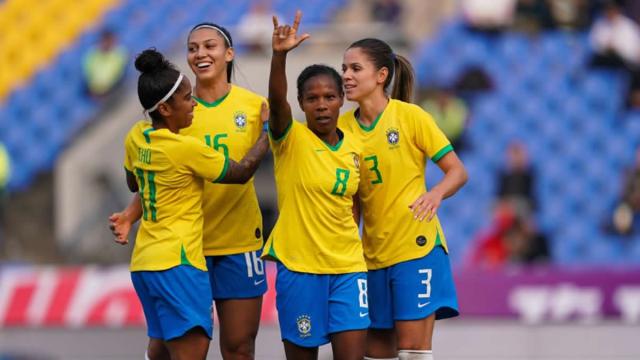 Seleção Brasileira feminina empata com Canadá