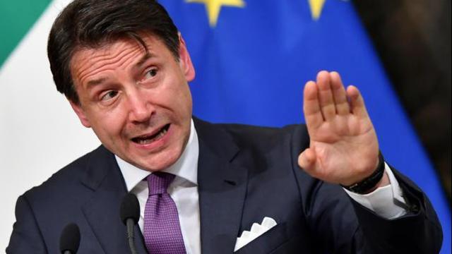  Merkel dice no a eurobond, Conte gli dice: 'Guardi il mondo con gli occhiali di ieri'