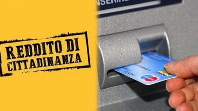 Coronavirus: Provenzano propone di aumentare il Reddito di Cittadinanza