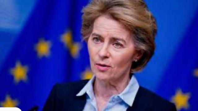 Ursula von der Leyen: ‘Consiglio di aspettare a prenotare le vacanze estive‘