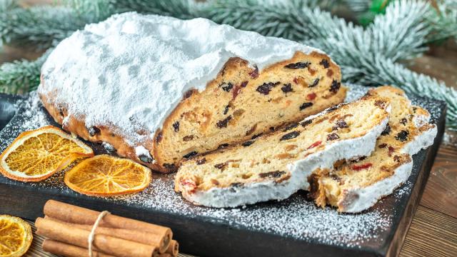 Ricette, lo Stollen tedesco è un dolce tradizionale della pasticceria d'oltralpe