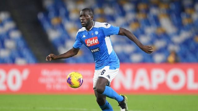 Dalla Spagna: il Napoli contatta il Barcellona per Umtiti Dalla Spagna: il Napoli contatta il Barcellona per Umtiti