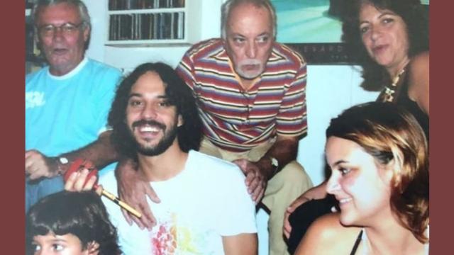 Gabriel Pensador anuncia a morte de seu pai pelo Instagram