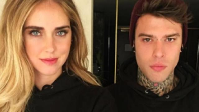 'Milano aiuta', Fedez e Chiara distribuiscono generi alimentari a famiglie in difficoltà