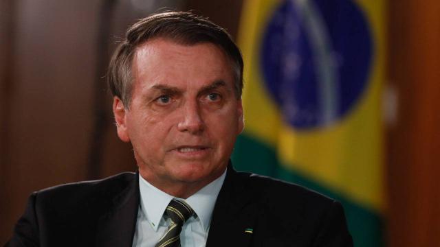 Bolsonaro diz lamentar sobre 'fim de carreira' de Moro