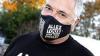 Jean-Marie Bigard et ses masques à 12€ : les deux font polémique