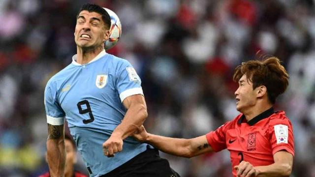Uruguai decepciona em sua estreia na Copa