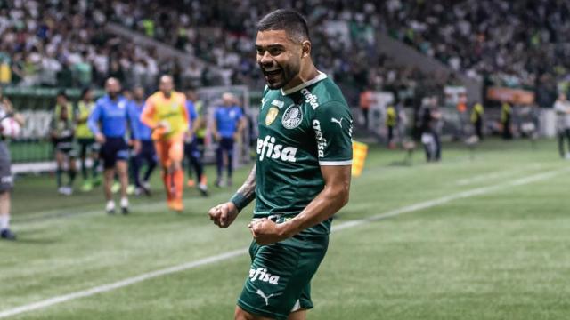 Tabata se machuca e pode ser desfalque do Palmeiras na final