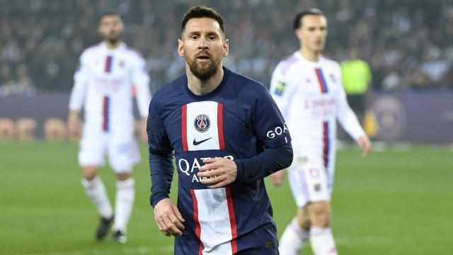 Inter: sogno Messi in coppia con Lautaro per la prossima stagione