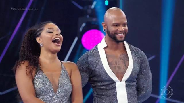Juliana Alves deixa o 'Dança dos Famosos' e tem desempenho elogiado por celebridades