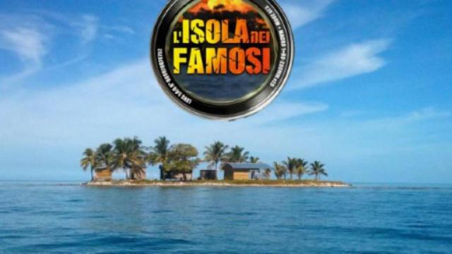 L'Isola, Gianmaria impaurito per un mini uragano