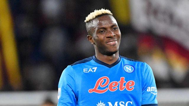 Napoli, Osimhen: 'Non permetterò a nessuno di mettersi tra me e i tifosi'