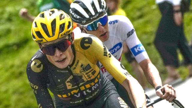 Gianetti prevede un Tour de France memorabile: la sfida Pogacar - Vingegaard continua