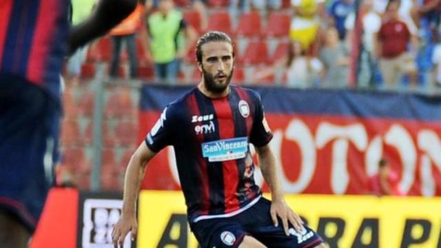 Crotone, Barberis pronto al debutto contro il Giugliano dopo il ritorno 